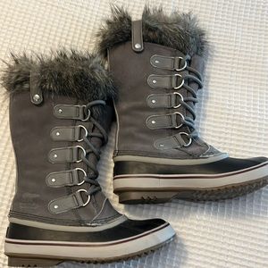 Sorel Joan of Arctic Boots